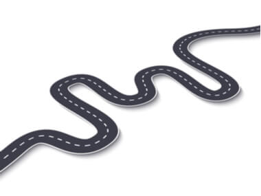 a winding road - כביש מפותל